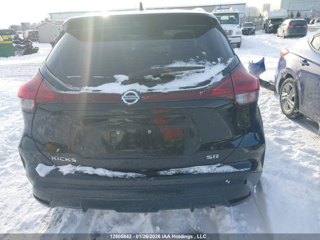 12505842 :رقم المزاد ، 3N1CP5DV6ML524101 vin ، 2021 Nissan Kicks مزاد بيع