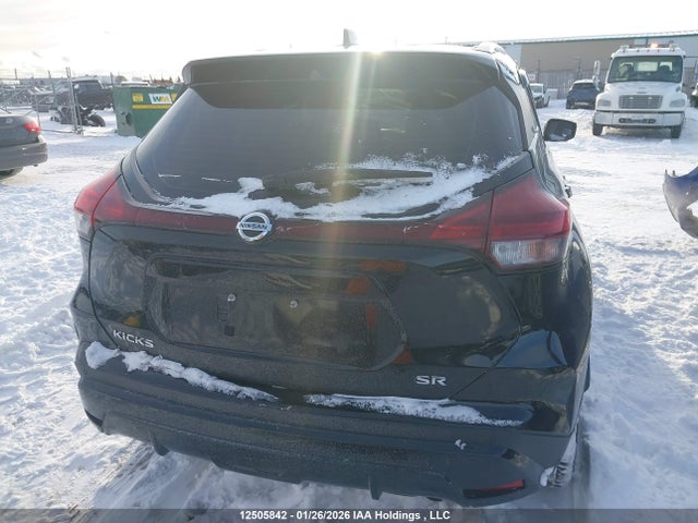 12505842 :رقم المزاد ، 3N1CP5DV6ML524101 vin ، 2021 Nissan Kicks مزاد بيع