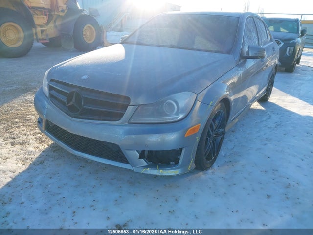 WDDGF8AB5EG170385 Mercedes-Benz C 300 4matic