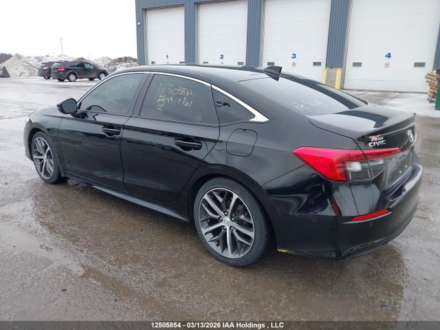 2HGFE1F92RH000521 Honda Civic Touring
