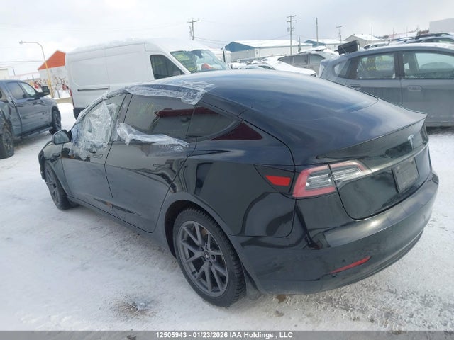 5YJ3E1EA1NF332267 Tesla MODEL 3