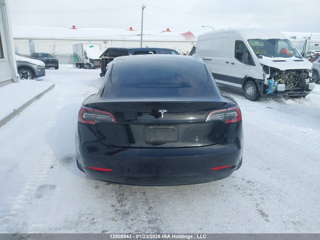5YJ3E1EA1NF332267 Tesla MODEL 3
