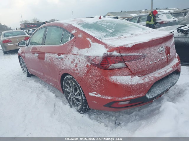 2020 Hyundai Elantra Ultimate მანქანა იყიდება აუქციონზე, vin: KMHD84LF3LU110213, აუქციონის ნომერი: 12505959