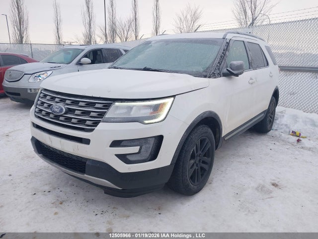 Ford EXPLORER XLT 2017 1FM5K8D86HGA49409 Image 2