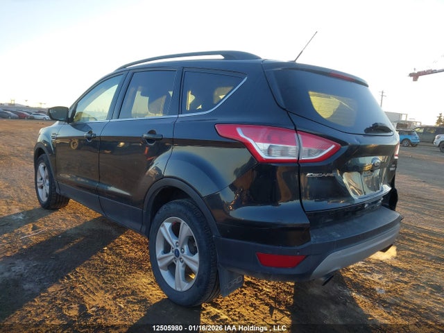 1FMCU9GX4FUB66446 Ford ESCAPE SE