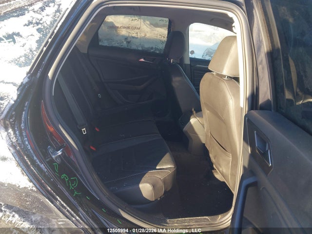 3VWGM7BU9RM001831 Volkswagen JETTA SEL