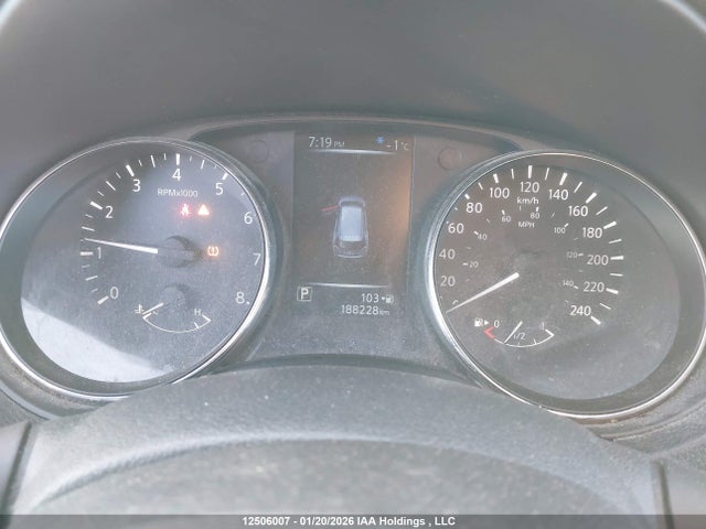 Продажа на аукционе авто 2017 Nissan Rogue S/sl Platinum/sv, vin: 5N1AT2MVXHC838250, номер лота: 12506007