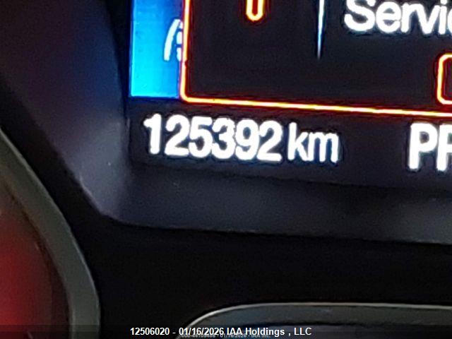 1FMCU0GD9JUB88033 Ford ESCAPE SE