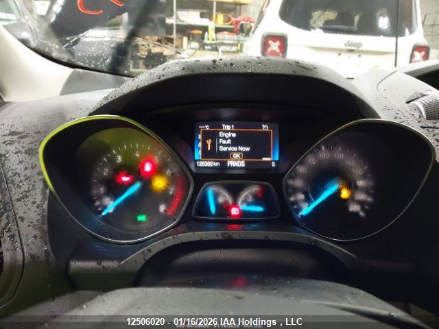 1FMCU0GD9JUB88033 Ford ESCAPE SE
