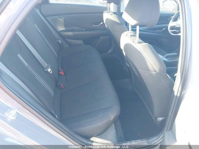 KMHLM4AG6MU171463 Hyundai Elantra