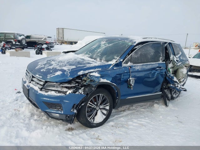 3VV4B7AX6LM140203 Volkswagen Tiguan
