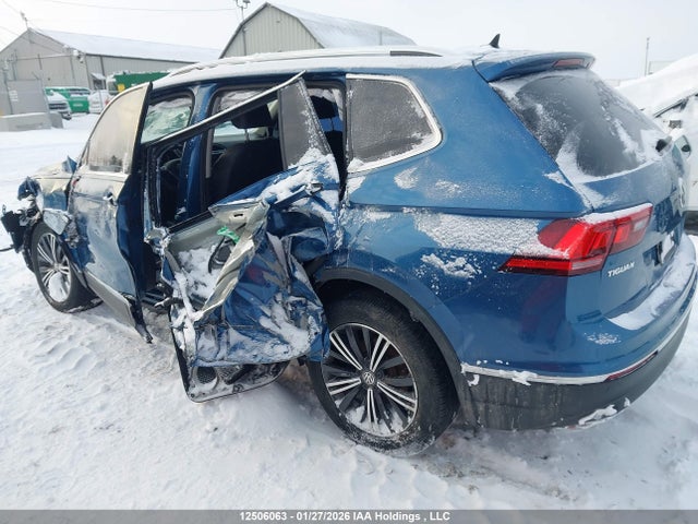 3VV4B7AX6LM140203 Volkswagen Tiguan
