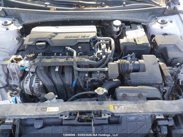 KMHLM4DG3SU063648 Hyundai Elantra Preferred W/tech Package