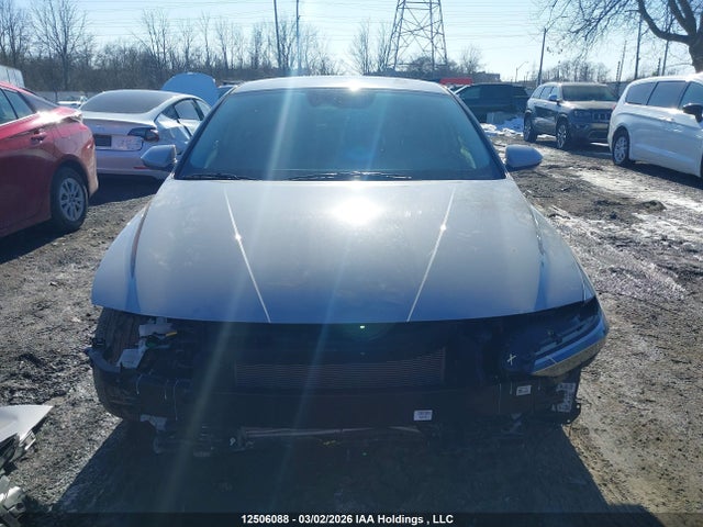KMHLM4DG3SU063648 Hyundai Elantra Preferred W/tech Package