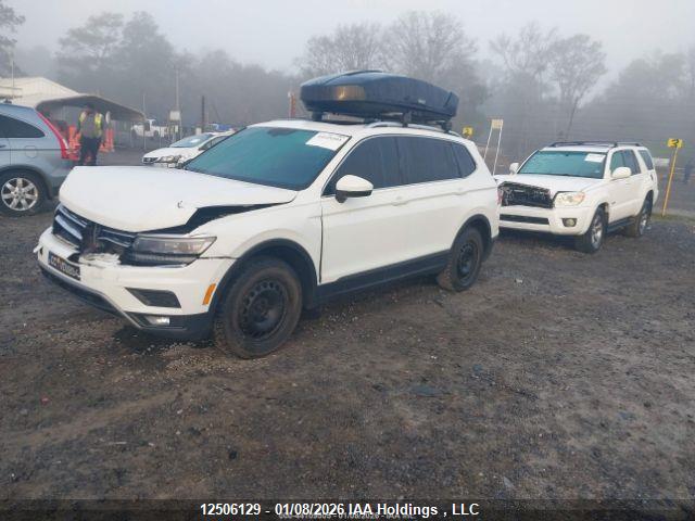 3VV4B7AX1KM136512 Volkswagen Tiguan Sel Premium/sel Premium R-line
