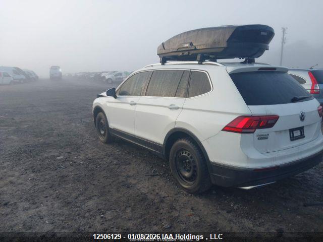 3VV4B7AX1KM136512 Volkswagen Tiguan Sel Premium/sel Premium R-line