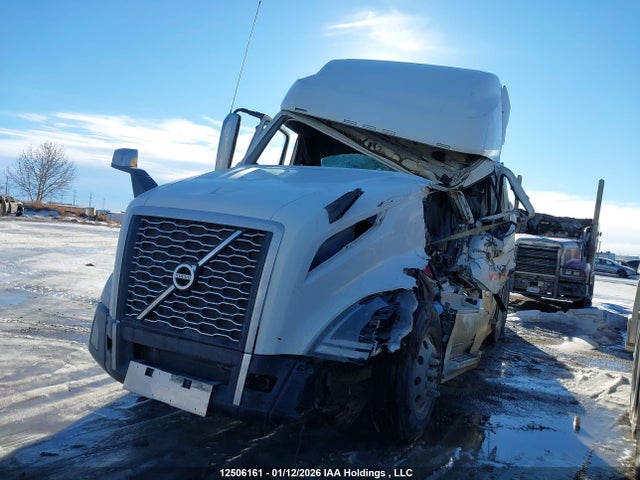 4V4NC9EH3PN325954 Volvo VNL