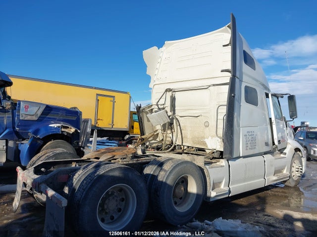 4V4NC9EH3PN325954 Volvo VNL