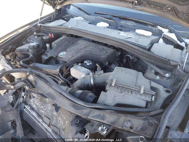 WBAVL1C57FVY27917 BMW X1 Xdrive28i