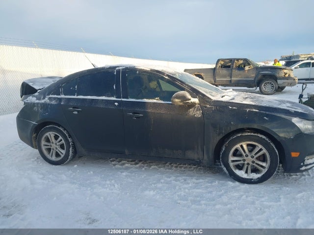 1G1PC5SB8E7455445 Chevrolet Cruze