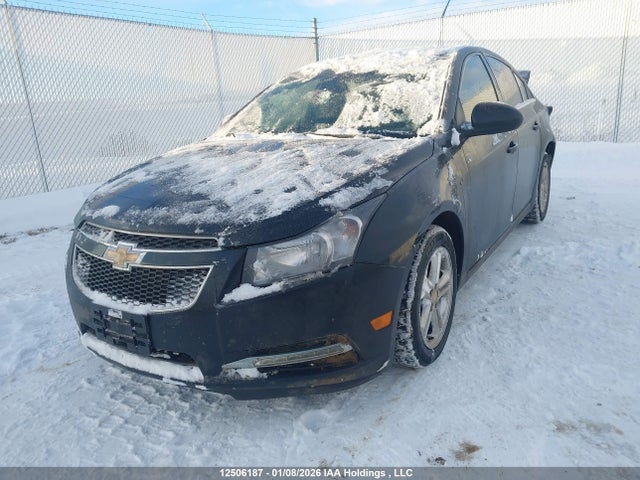 1G1PC5SB8E7455445 Chevrolet Cruze