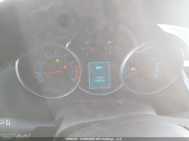 1G1PC5SB8E7455445 Chevrolet Cruze