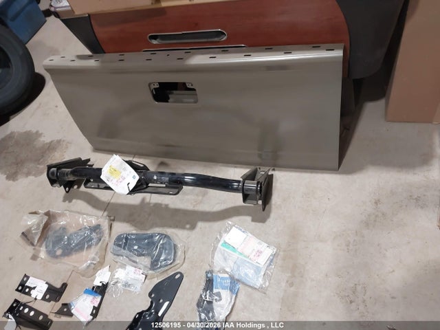 12506195 :رقم المزاد ، 1GTG6CEN9M1126294 vin ، 2021 Gmc Canyon Elevation مزاد بيع
