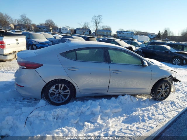 KMHD84LF3HU153215 Hyundai Elantra Se/value/limited