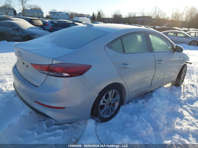 KMHD84LF3HU153215 Hyundai Elantra Se/value/limited