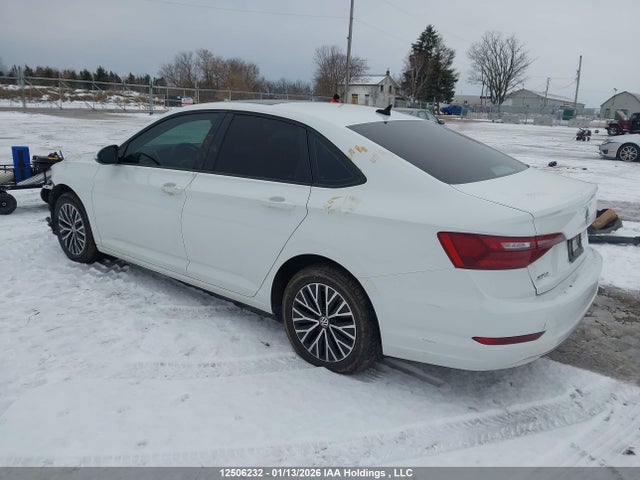 2021 Volkswagen Jetta Highline მანქანა იყიდება აუქციონზე, vin: 3VWE57BU6MM074992, აუქციონის ნომერი: 12506232