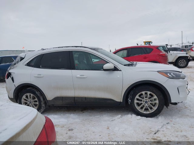 Ford ESCAPE SE 2020 1FMCU0G68LUA42534 Image 13