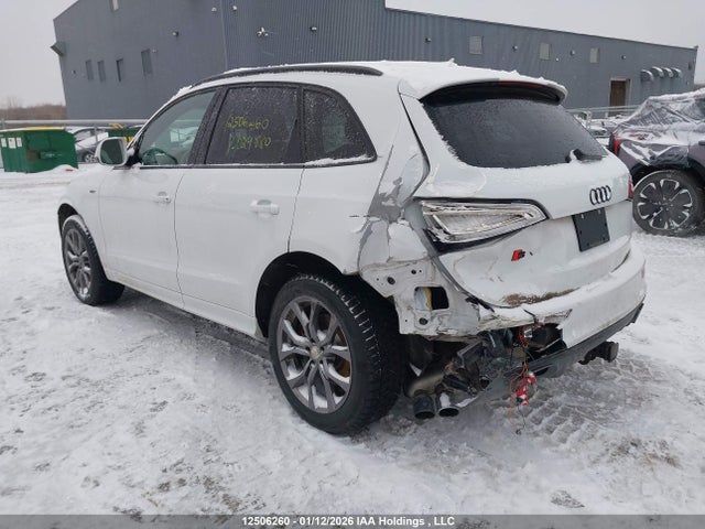 WA1LGCFP7FA029880 Audi Q5 Premium Plus