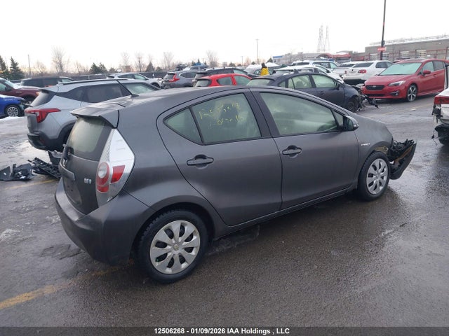 12506268 :رقم المزاد ، JTDKDTB3XC1010295 vin ، 2012 Toyota Prius C مزاد بيع