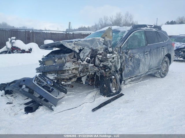 4S4BSCAC2H3338275 Subaru Legacy Outback
