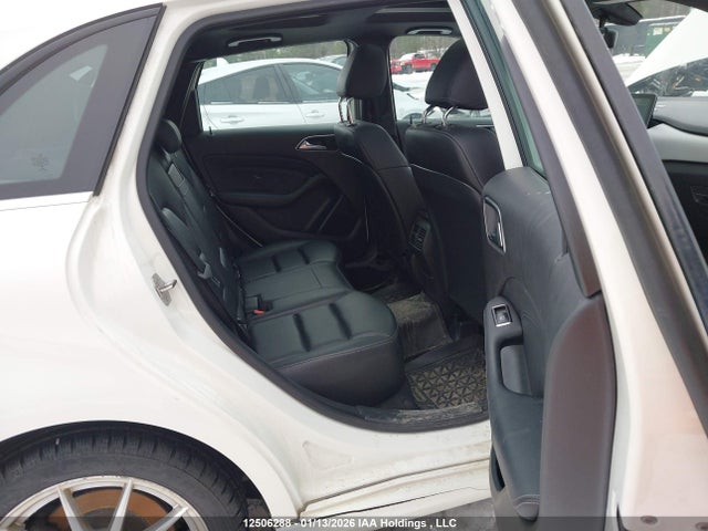 WDDMH4GB0JJ468370 Mercedes-Benz B-Class