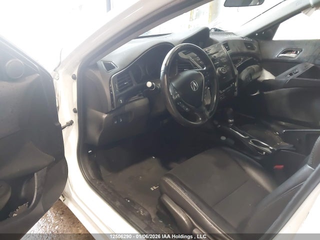 19UDE2F3XGA801217 Acura ILX