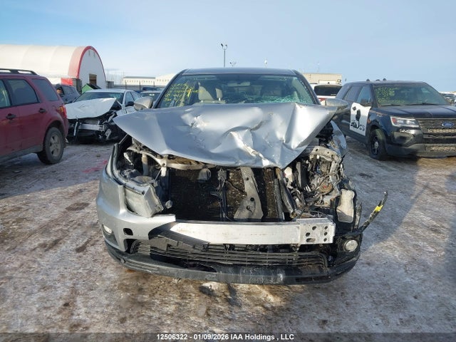 Toyota Highlander Le/le Plus 2015 5TDBKRFH3FS197871 Image 13