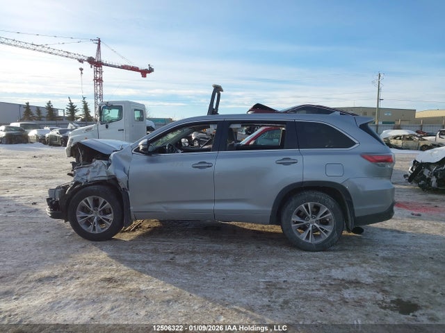 Toyota Highlander Le/le Plus 2015 5TDBKRFH3FS197871 Image 15