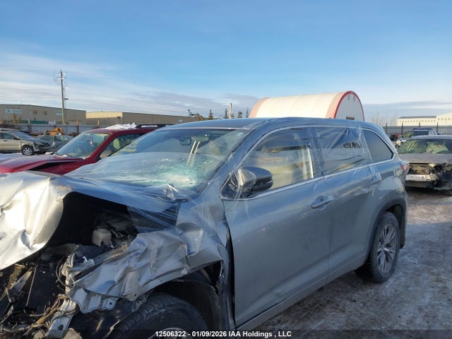 Toyota Highlander Le/le Plus 2015 5TDBKRFH3FS197871 Image 22