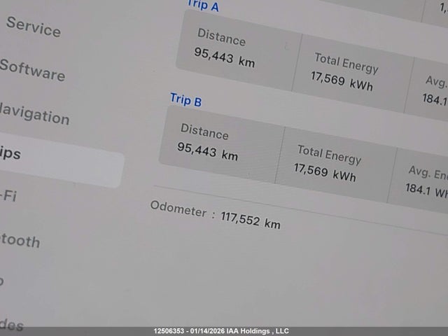 12506353 :رقم المزاد ، 5YJSA1E58NF479034 vin ، 2022 Tesla Model S مزاد بيع