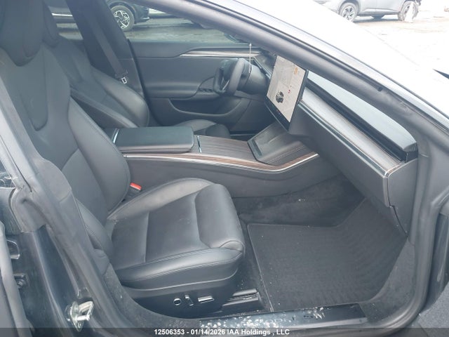 12506353 :رقم المزاد ، 5YJSA1E58NF479034 vin ، 2022 Tesla Model S مزاد بيع
