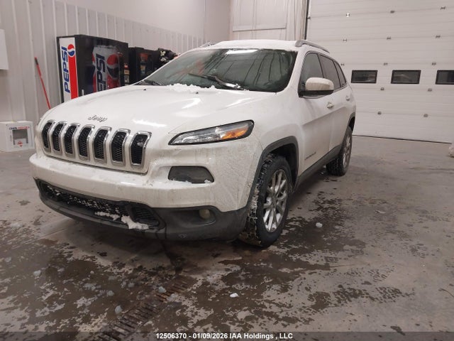 1C4PJLCB9EW246429 Jeep Cherokee North