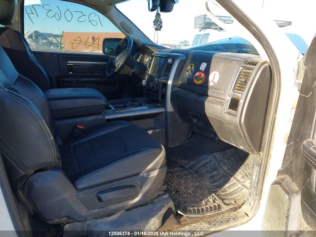 3C6JR7CT0EG274964 RAM 1500 Sport