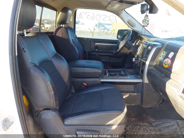 3C6JR7CT0EG274964 RAM 1500 Sport