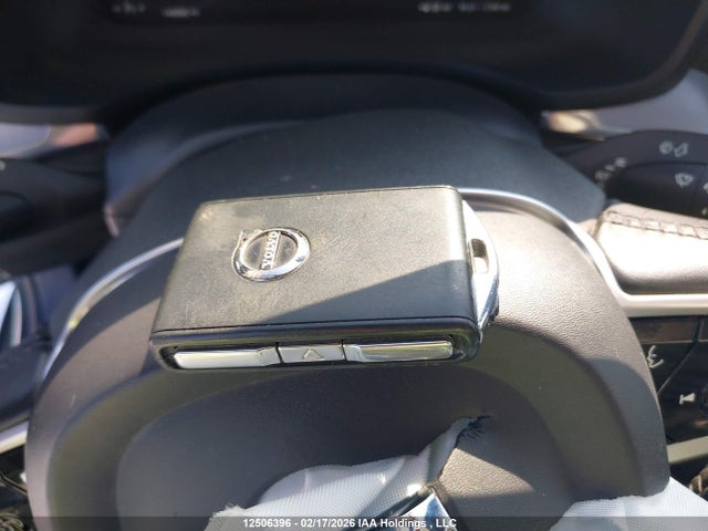 7JRA22TK7LG062970 Volvo S60 T6 Momentum