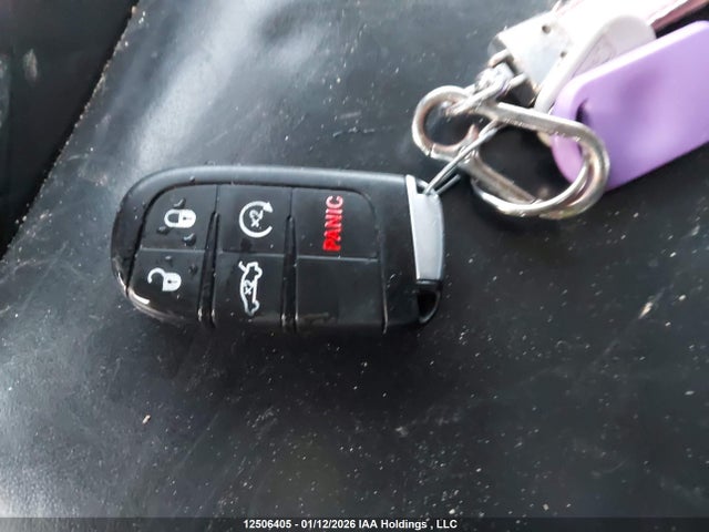 12506405 :رقم المزاد ، 2C3CCAAG5HH603382 vin ، 2017 Chrysler 300 Limited مزاد بيع