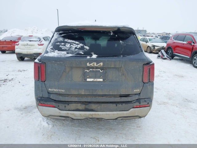 5XYRGDJC7SG318472 KIA SORENTO LX
