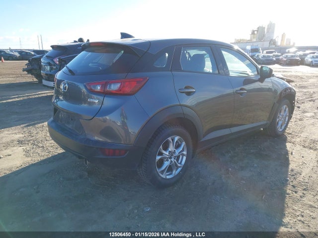 JM1DKFC7XK0449678 Mazda Cx-3 Gs