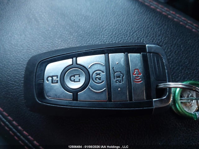 2025 Ford Escape მანქანა იყიდება აუქციონზე, vin: 1FMCU9NA3SUA38658, აუქციონის ნომერი: 12506484