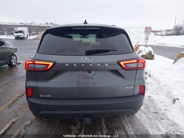 2025 Ford Escape მანქანა იყიდება აუქციონზე, vin: 1FMCU9NA3SUA38658, აუქციონის ნომერი: 12506484